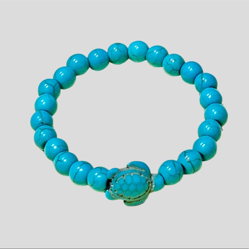 Sea turtle turquoise stone beaded stretch bracelet